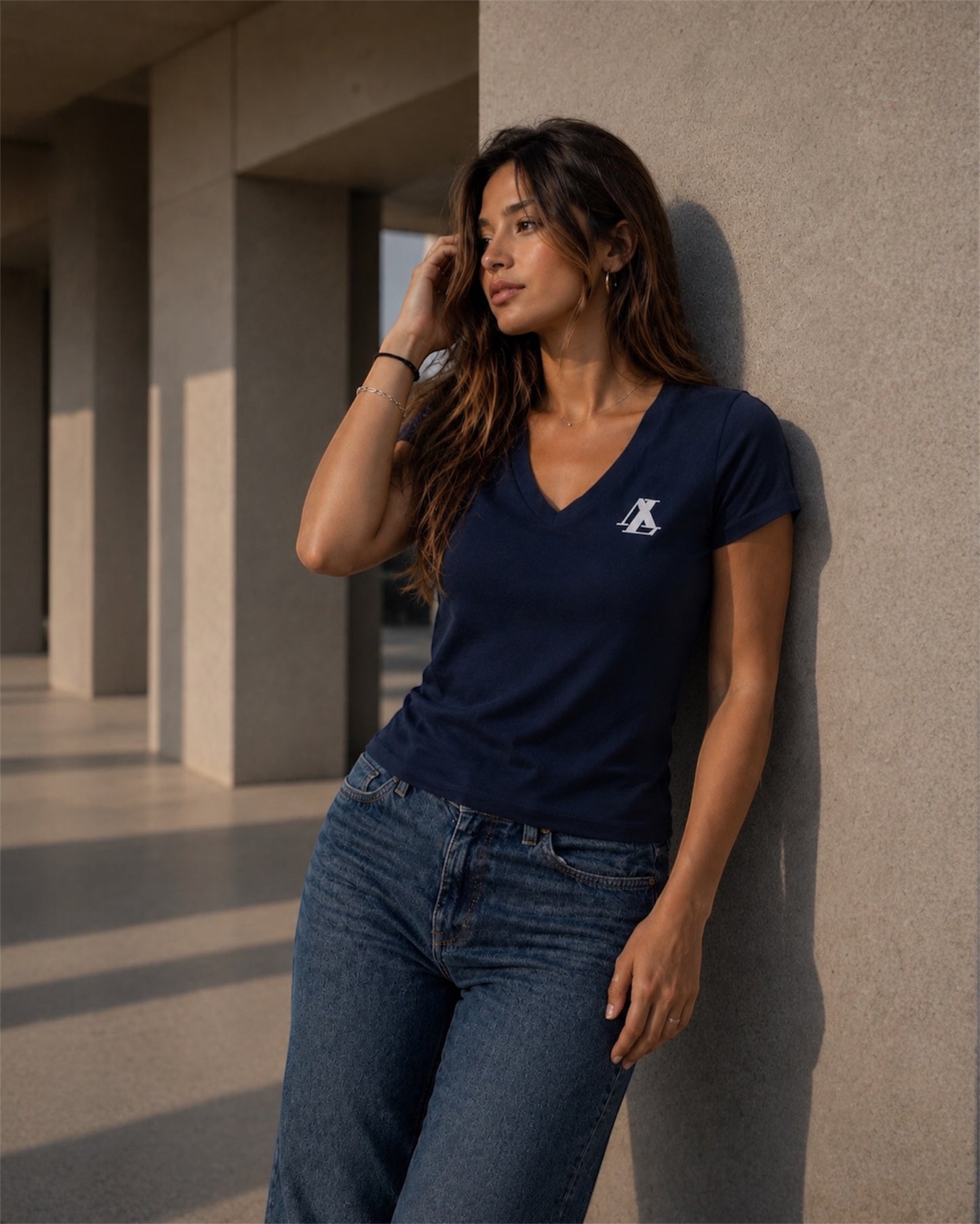 Ideal V-neck