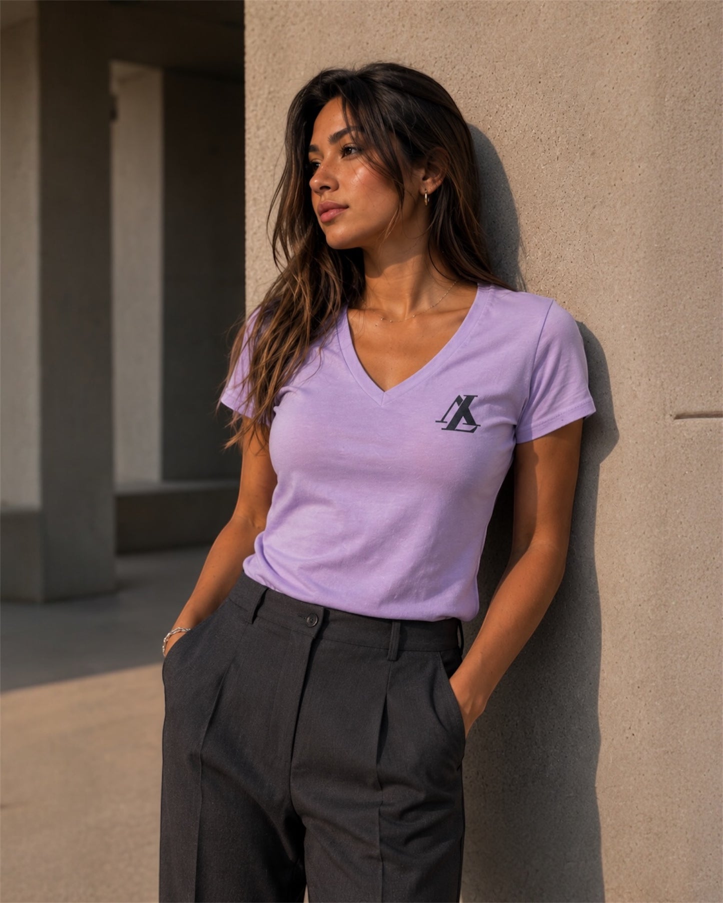 Ideal V-neck