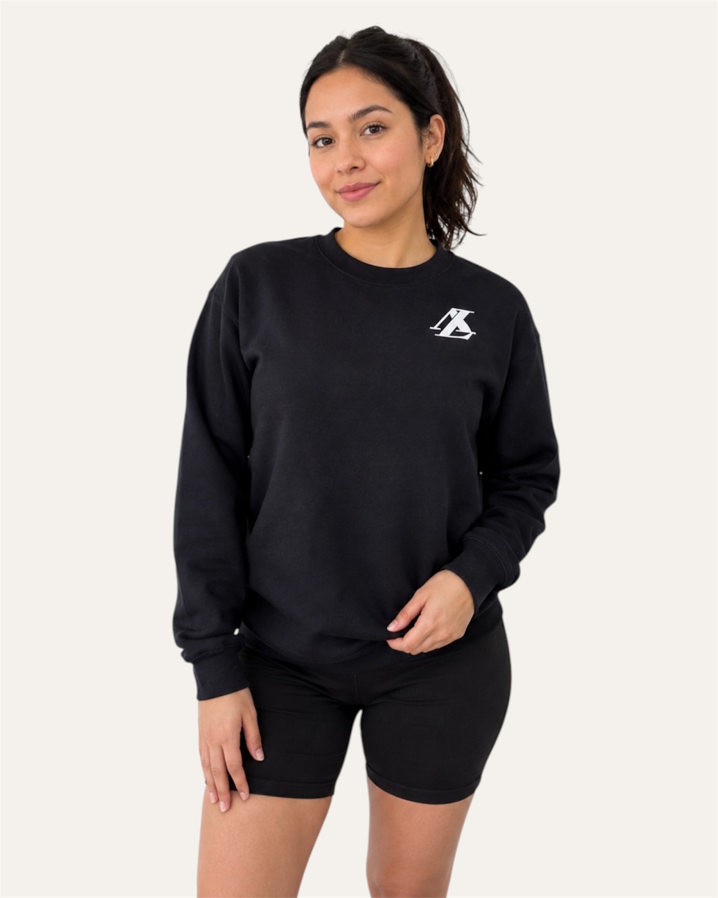 [women] black fleece sweatshirt