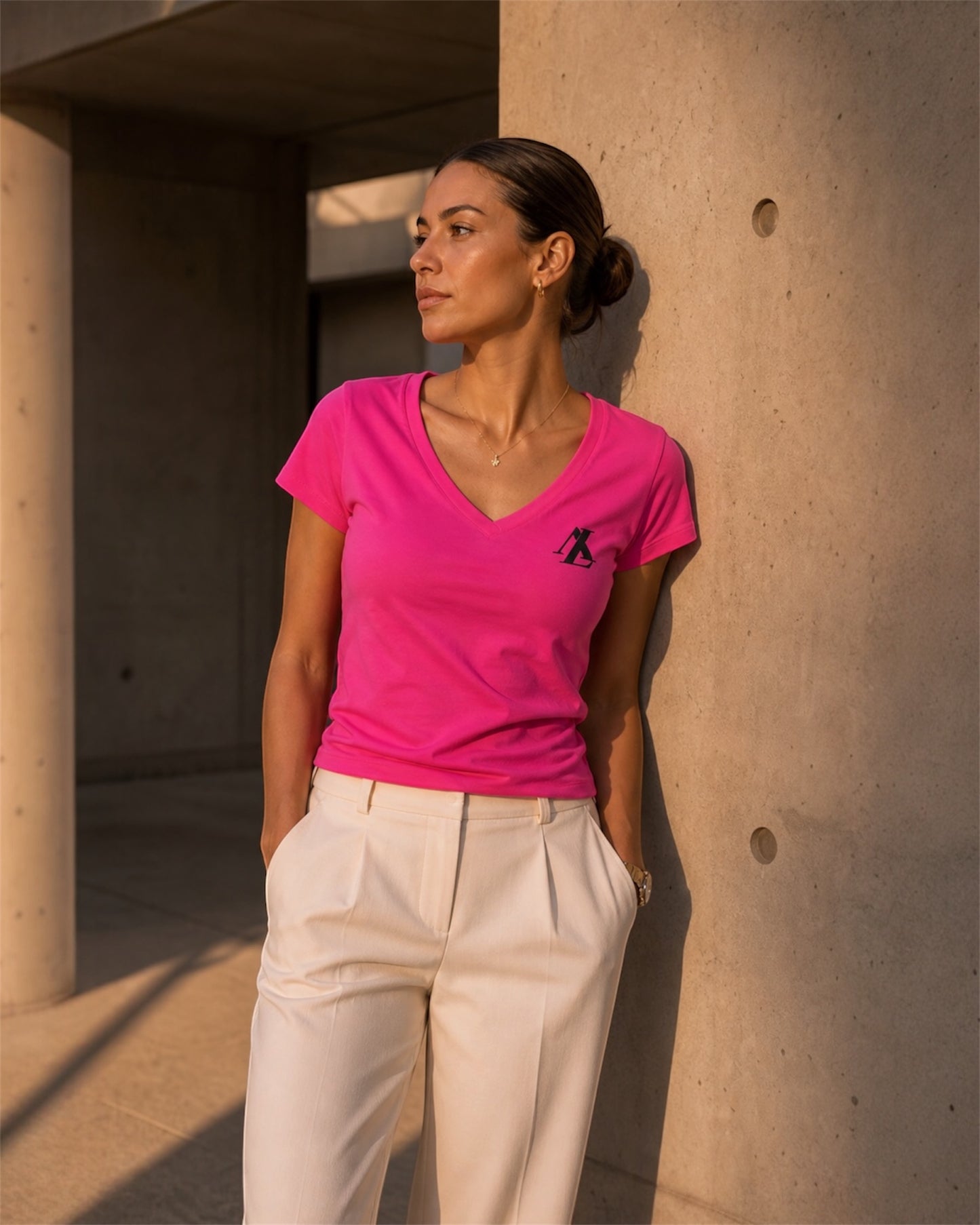 Ideal V-neck